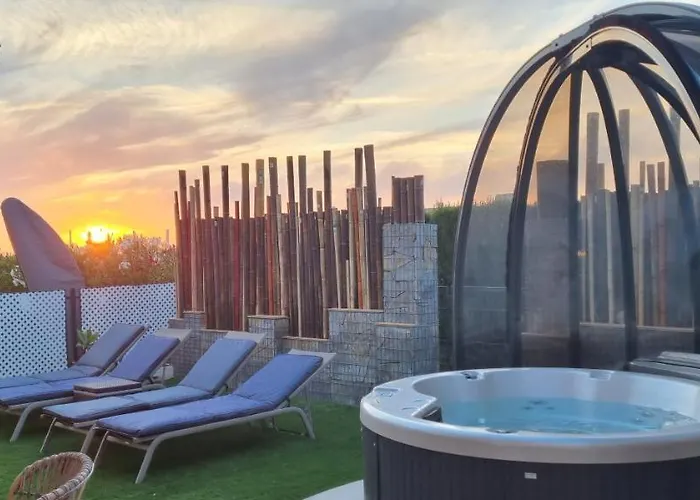 Sunset Sea View & Garden Spa Cala Tarida 6P Max