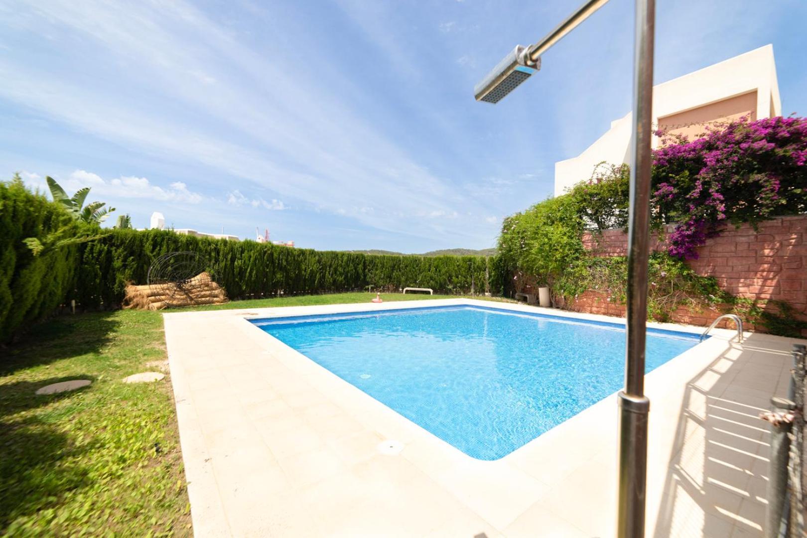 Sunset Sea View & Garden Cala Tarida 6p Max Ferienhaus *